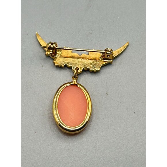 Vintage Romantic Faux Cameo Pin Brooch Floral Crescent Moon Resin Cameo Dangle - Picture 3 of 4